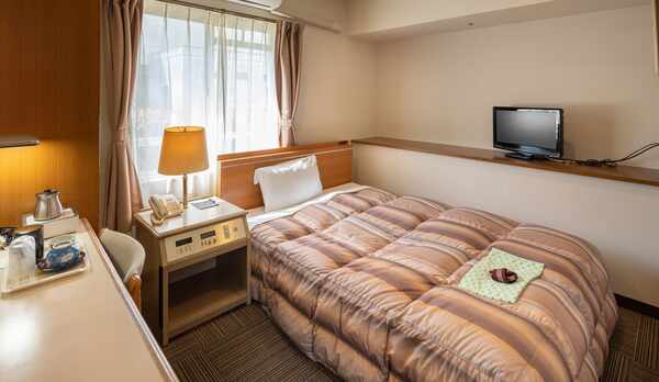 飛び上がり館　ダブルルーム