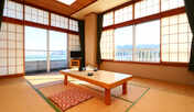 オーシャンビュー和室★4名様まではこちらへご案内します