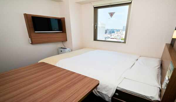 広々デスクで作業も捗ります♪