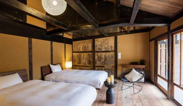 VMGプレミア・302