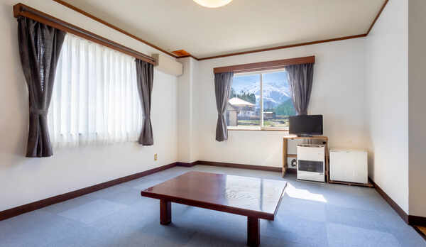 和室（バス・トイレ付））