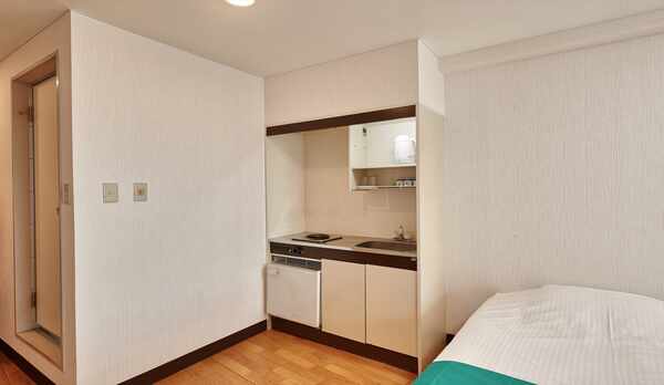 【お部屋／ツインルーム】ダイニングキッチン、冷蔵庫を備えた1〜3名様までご利用頂けます