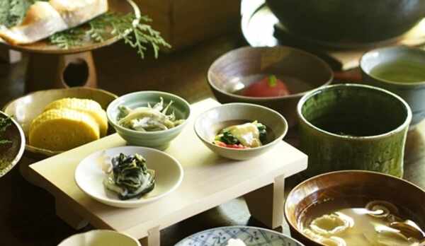 ＊炊きたてのみねあさひの御飯とともに