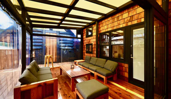 リビングデッキ