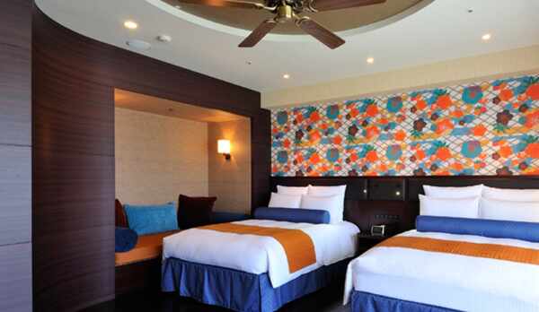 客室で温泉を満喫いただくツインルーム 〜スパデラックスベイビュー（40.7平米）