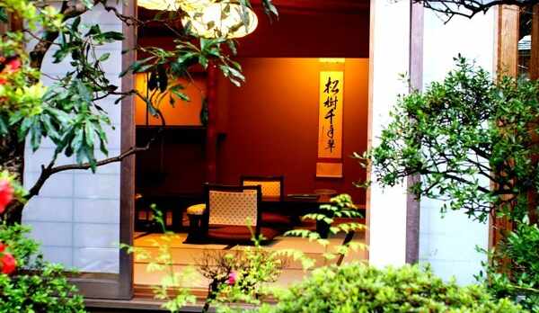 数寄屋造り離れ客室