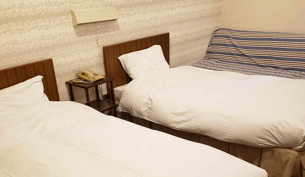 ・ツインルーム　当館は全室Wi-Fiを完備しております