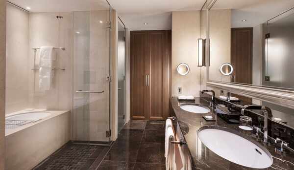 グランドデラックスキング 51㎡（バスルーム）