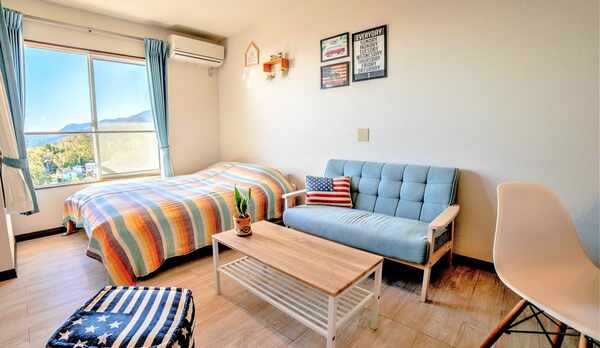 ☆ RooM ３ ☆【二階のダブルベッドのお部屋・客室露天風呂「信楽焼」タイプ】