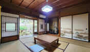 【客室】　離れ八畳夏