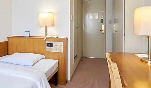 【シングルルーム】機能性を重視したシングルはビジネスユースにぜひ★女性１名様も安心♪