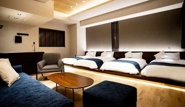 フォーベッドルーム　客室写真