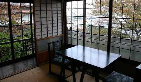 *【清風荘】無線LANもございます。