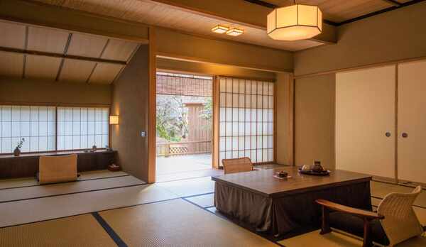 露天付 離れ和洋室（17番館）