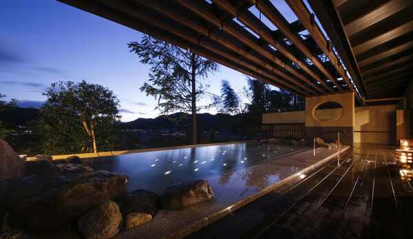 満天星②　大露天風呂　天守の湯　