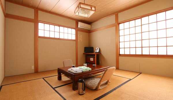 ・和室8畳