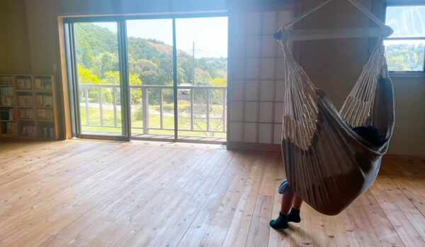 ホビーハウス　室内ブランコ