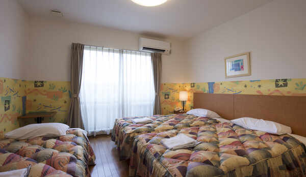 トリプルルーム