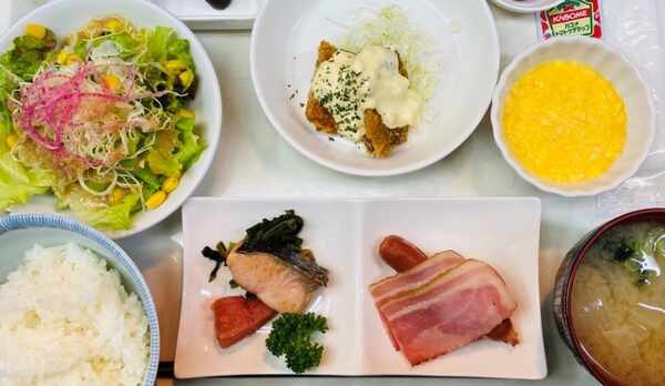 朝食(日替り定食)