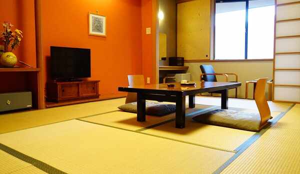 和室（10畳）一例