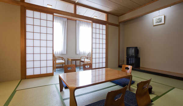 和室（５人部屋）