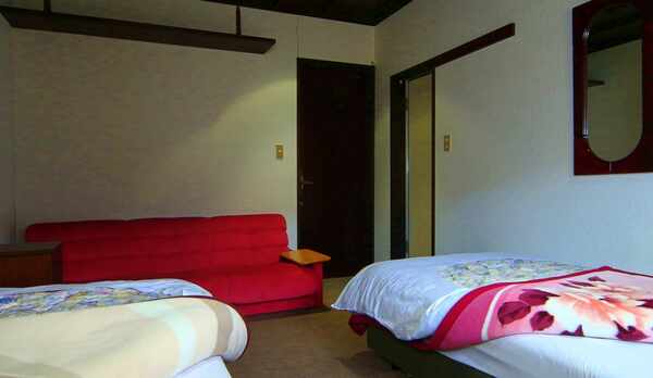 【館内】 洋室  ツインルーム