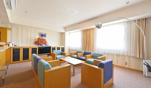 ■【スイートルーム】（81_2平米）ベッド幅160㎝