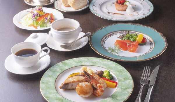 洋食 スタンダードディナー(魚介)