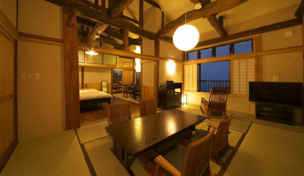 【別邸 かえで】2階 ベッドルーム付 12畳和室 個室露天風呂付