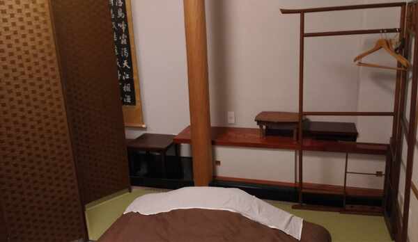 大部屋寝室