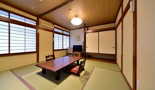 8畳和室