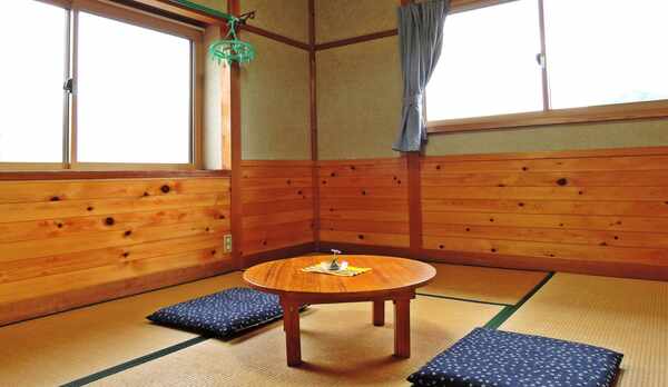 *【部屋】和室6畳一例でございます。Wi-Fiやアメニティをお部屋に完備しております。