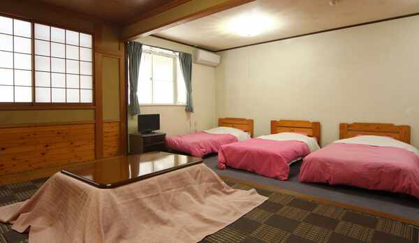 【和洋室】エアコン＆床暖房完備