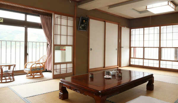 和室4〜6名一例※バスなし・トイレ付和室