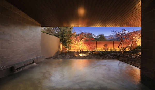 【大浴場】白濁の大涌谷温泉を愉しんで