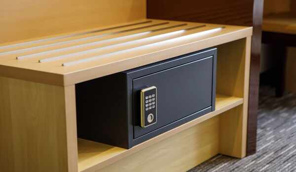客室備品　貴重品BOX(暗証番号式)