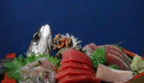 刺身盛り合わせ