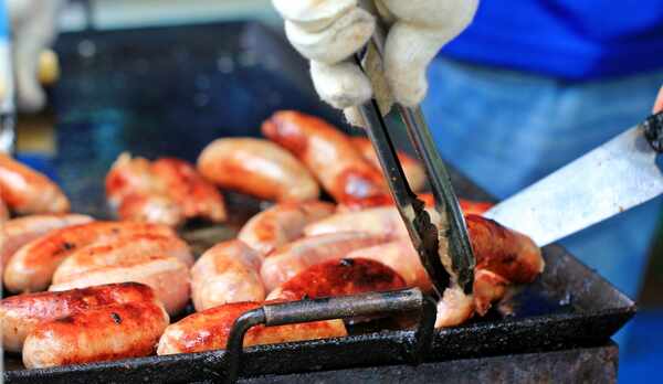 *お肉や野菜をジュ〜ジュ〜焼いて♪やっぱりBBQが楽しい！！