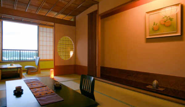 ◆12.5畳和室◆−ご家族・恋人など大切な方とゆっくりと旅の疲れを癒してください−