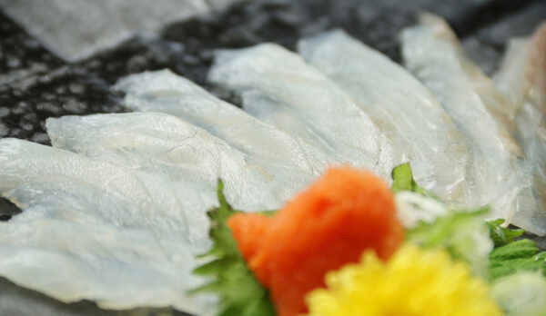 湖魚のお作りなどもお出ししております。