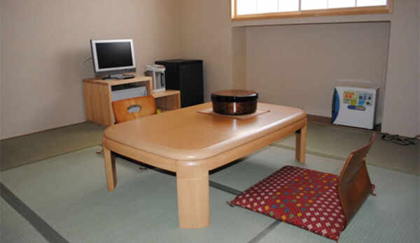 8畳間和室（春〜秋仕様）