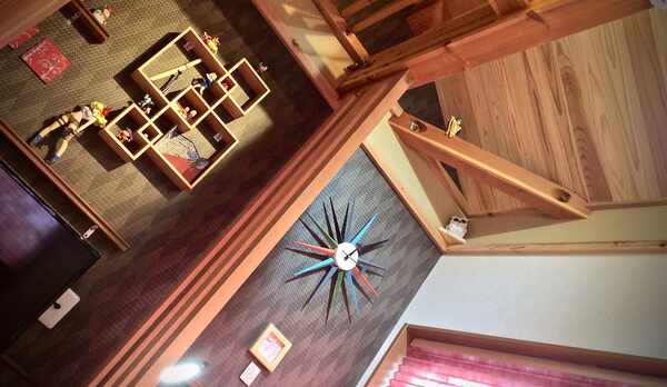 《紅赤の間/BeniAka-Ma:201号室》