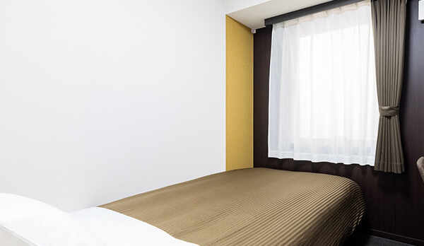 シングルルーム【120cm幅ベッド1台】