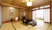本館和室　落ち着いた雰囲気でお寛ぎ下さい