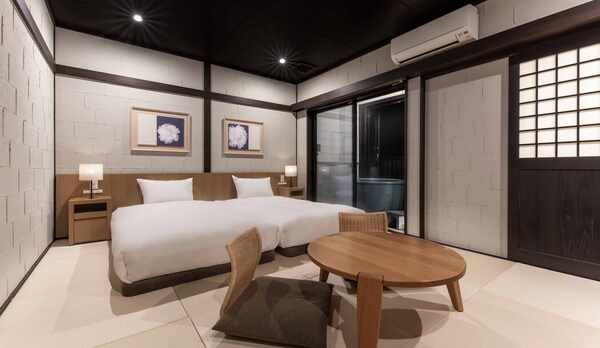 【半露天風呂付き客室】和洋室デラックスツイン（10帖/34㎡）