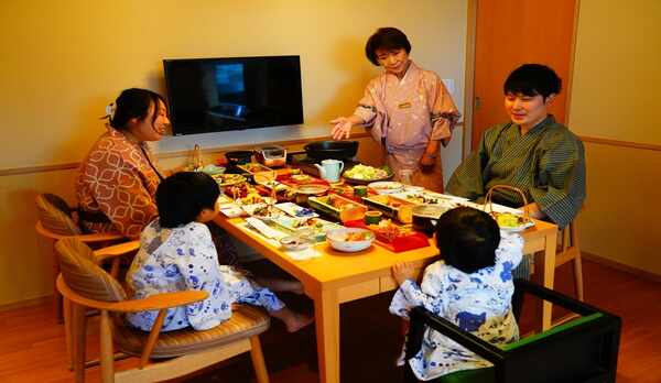 お部屋食でごゆっくり