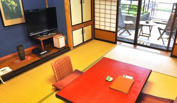 広々和洋室「バリアフリールーム」／居間