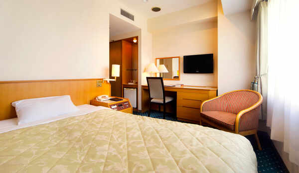 ☆シングルルーム【18平米・ベッド幅120センチ】