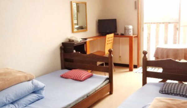 ＜洋室ツイン一例＞ユニットバス付