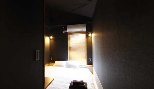 スタンダードルーム　入口からみて